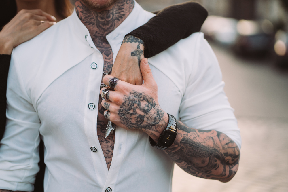 Sleeve vs. Small Tattoos: Which to Choose?
