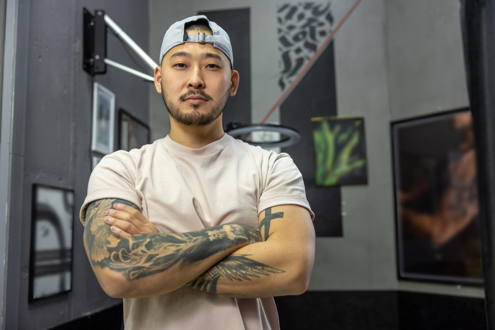 How to Choose the Right Tattoo Artist for Your First Tattoo