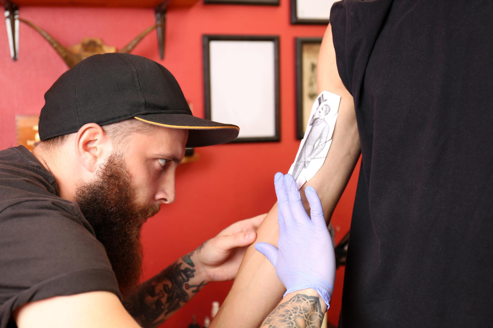 How to Find the Best Tattoo Artist for Safe and Professional Results