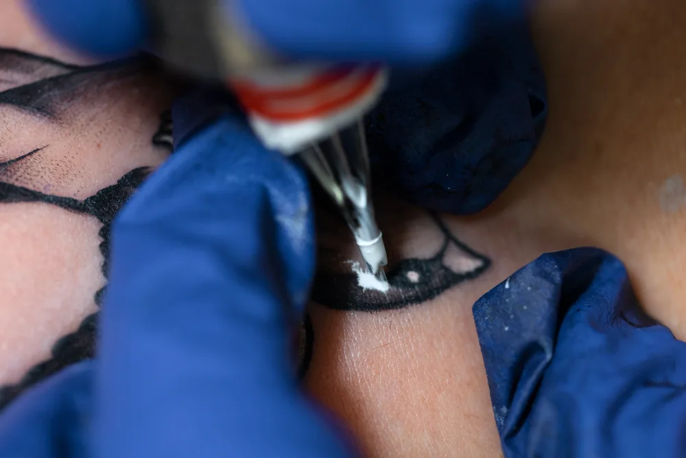 Pros and Cons of White Ink Tattoos